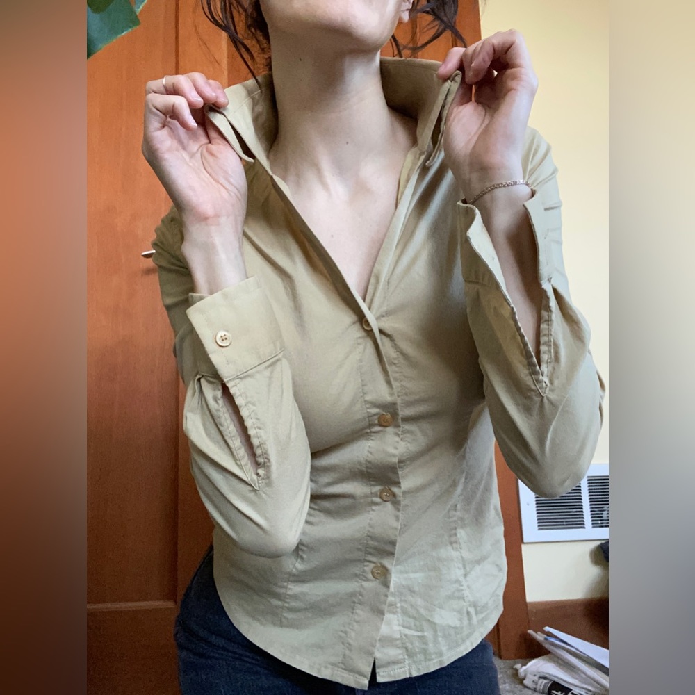 Vintage Sisley Dramatic Collar Button Down - Picture 4 of 10